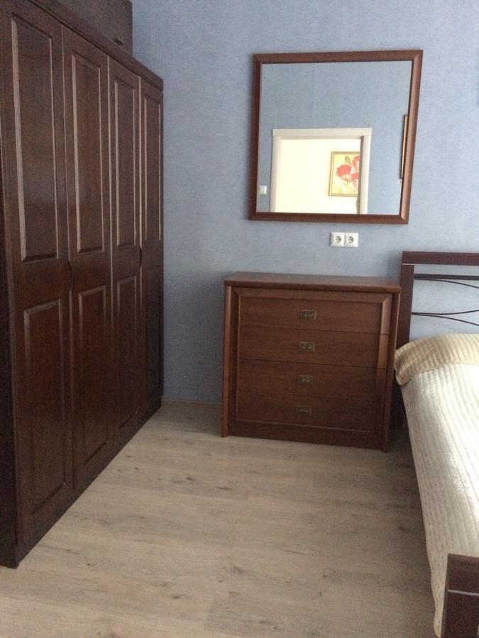 2-Kh Kom-Ia Kvartira V Tsentre Odessy Odessa Buitenkant foto